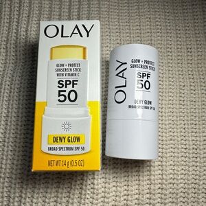 OLAY Dewy Glow SPF 50 Sunscreen Stick (14 ml)